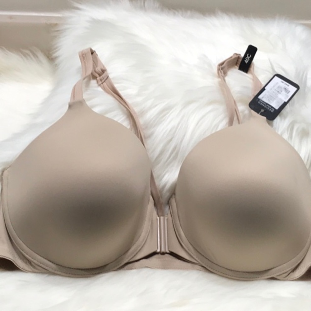 Modern movement padded bra, front clip.
